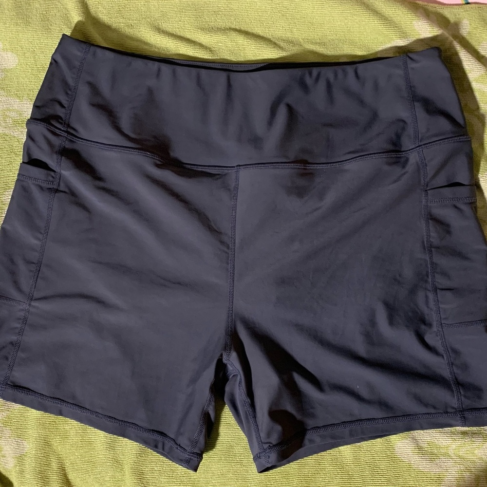 Gray swim shorts Size XXXL. Worn only 1x.